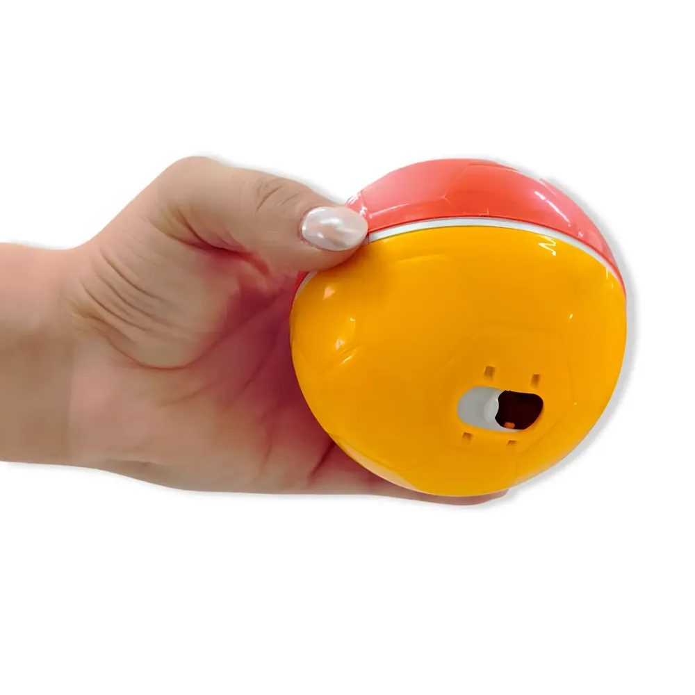Brinquedo Comedouro Crazy Ball Amicus Vermelho e Amarelo — foto 6