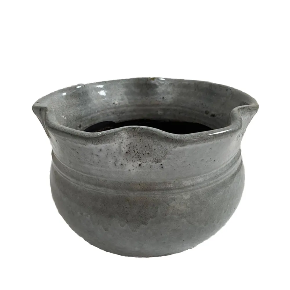 Cachepô Cerâmica Babado Esmaltado Concreto Vasos Tupã
